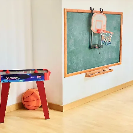 Canaryislandshost I Amanecer * Costa Teguise