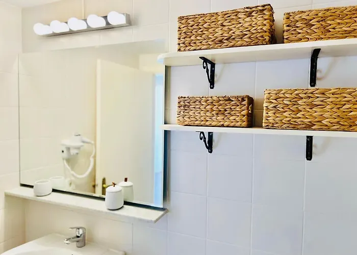 Canaryislandshost I Amanecer كوستا تاغيسي