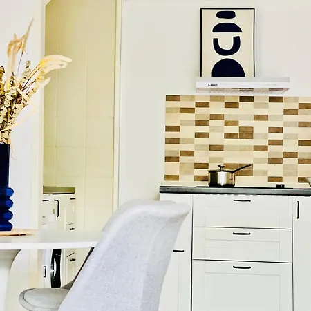 Canaryislandshost I Amanecer * Коста-Тегисе