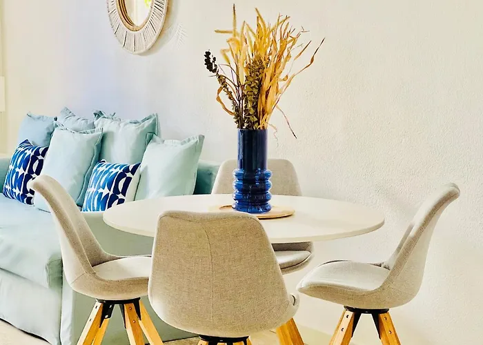 Canaryislandshost I Amanecer * Коста-Тегисе